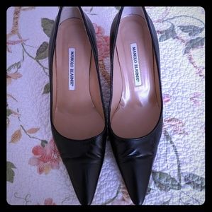 Manolo Blahnik Black Pumps